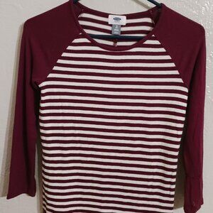Old Navy Striped Red White Long Sleeve Size M.